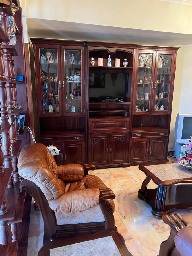 פונשל Angie'S Apartment מראה חיצוני תמונה